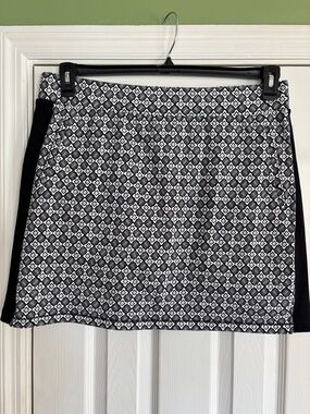Talbots “T” Skort EUC